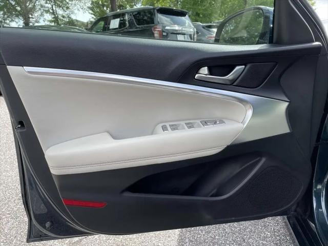 2025 Genesis G70 2.5T AWD