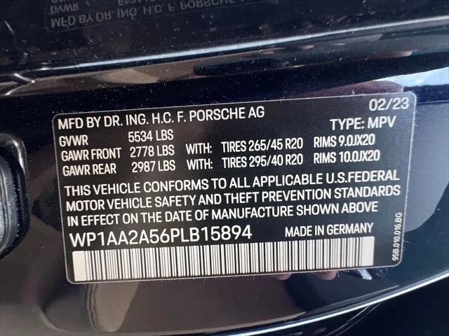 2023 Porsche Macan Macan