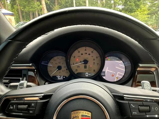 2023 Porsche Macan Macan