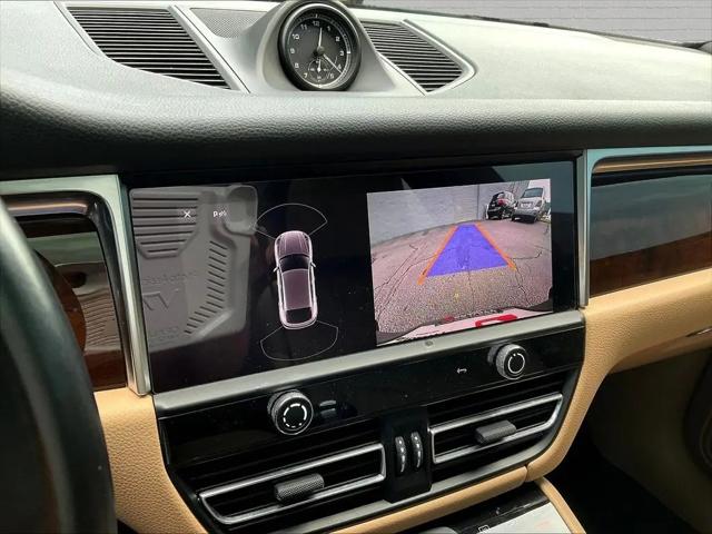 2023 Porsche Macan Macan