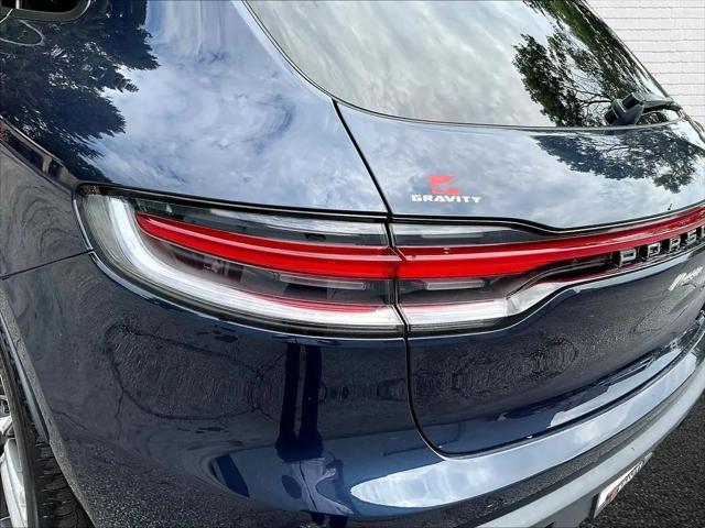 2023 Porsche Macan Macan