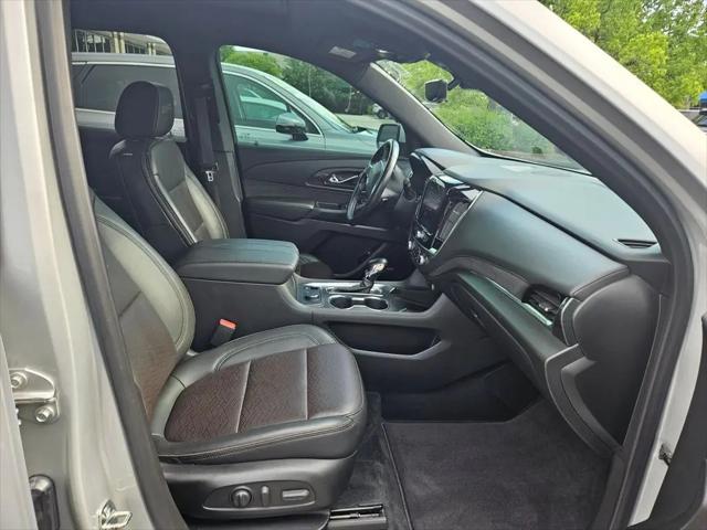 2022 Chevrolet Traverse FWD High Country
