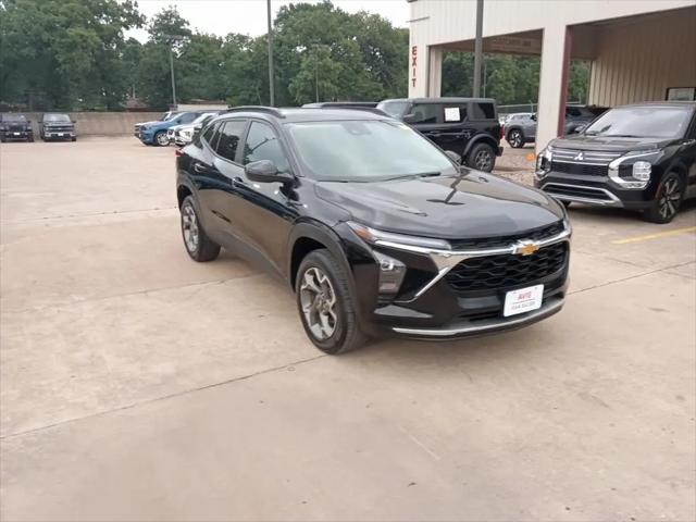 2025 Chevrolet Trax FWD LT