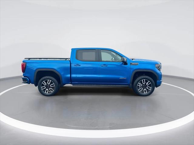 2023 GMC Sierra 1500 4WD Crew Cab Short Box AT4