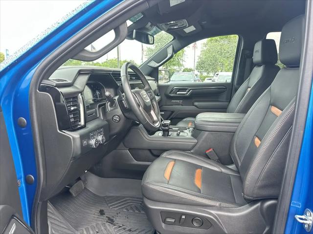 2023 GMC Sierra 1500 4WD Crew Cab Short Box AT4