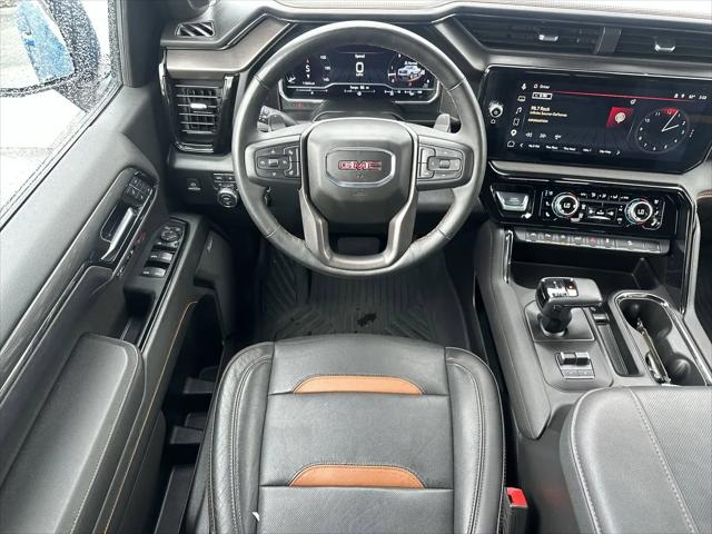 2023 GMC Sierra 1500 4WD Crew Cab Short Box AT4