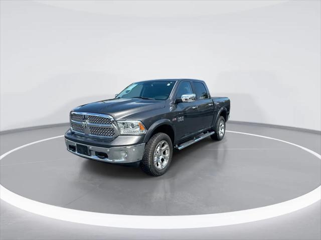 2017 Ram 1500 Laramie Crew Cab 4x4 5'7" Box