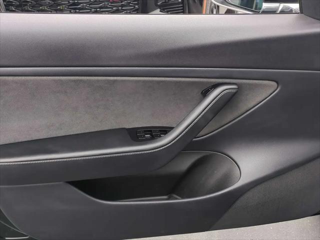 2019 Tesla Model 3 Mid Range