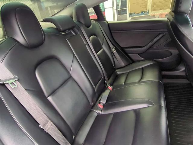 2019 Tesla Model 3 Mid Range