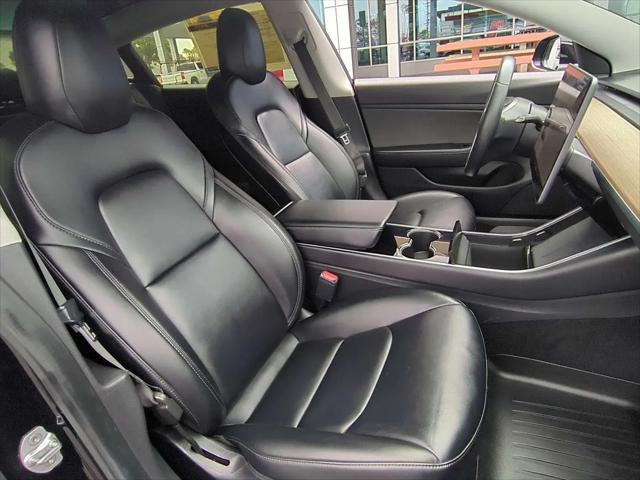 2019 Tesla Model 3 Mid Range