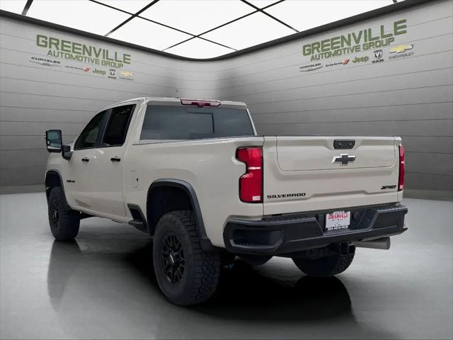 2026 Chevrolet Silverado 2500HD Crew Cab, Standard Bed, XR2, 4WD