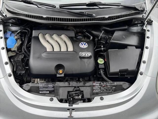 2003 Volkswagen New Beetle GLS 2.0L