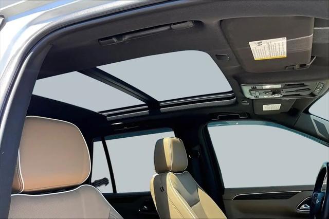 2023 Chevrolet Tahoe 4WD Premier