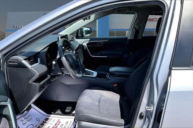 2023 Toyota RAV4 LE