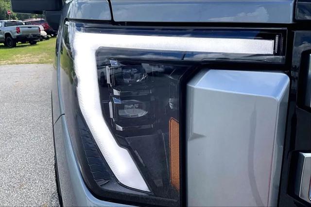 2026 GMC Sierra 2500HD Crew Cab, Long Bed, AT4, 4WD