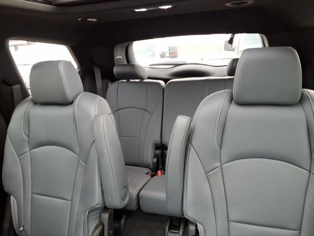 2023 Buick Enclave Essence AWD
