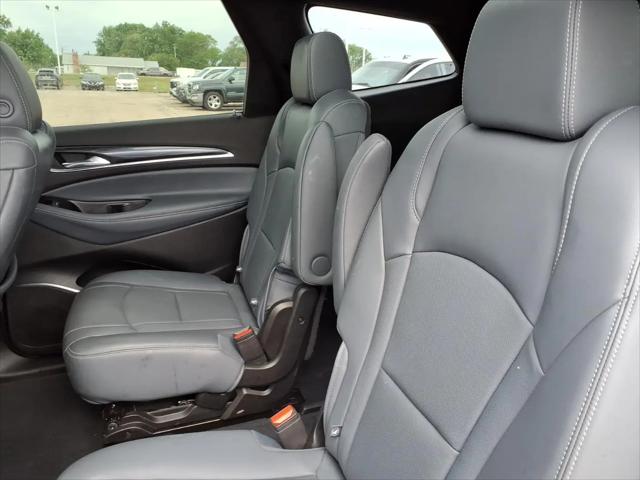 2023 Buick Enclave Essence AWD