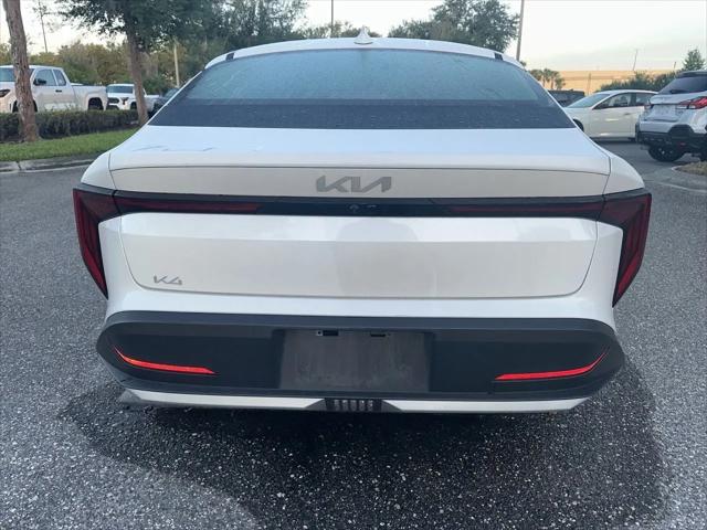 2025 Kia K4 LXS