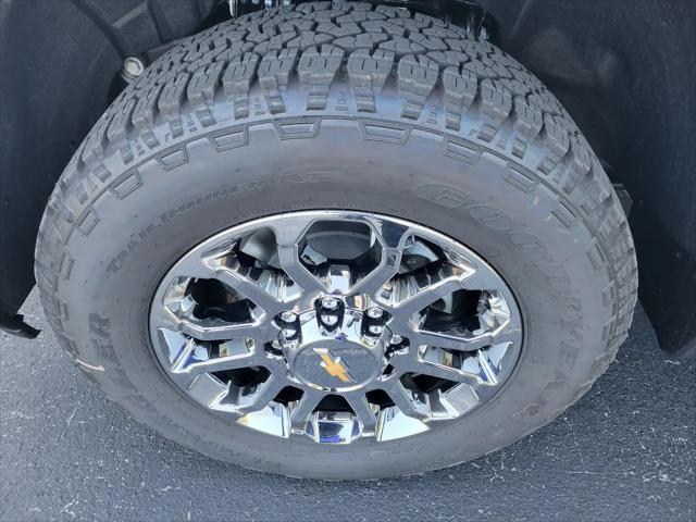 2026 Chevrolet Silverado 2500HD Crew Cab, Standard Bed, LT, 4WD