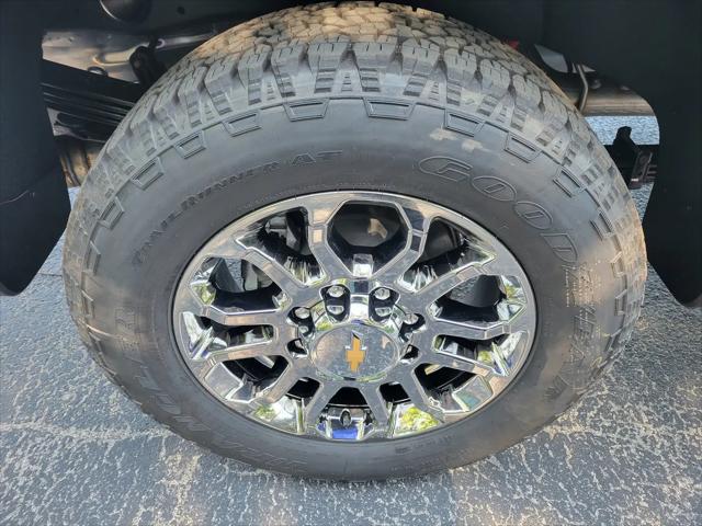 2026 Chevrolet Silverado 2500HD Crew Cab, Standard Bed, LT, 4WD