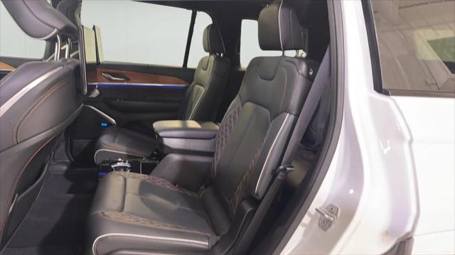 2023 Jeep Grand Cherokee L Summit Reserve 4x4