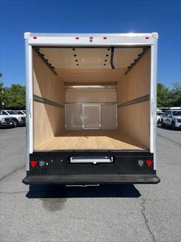 2027 Ford E-Series Cutaway E-350