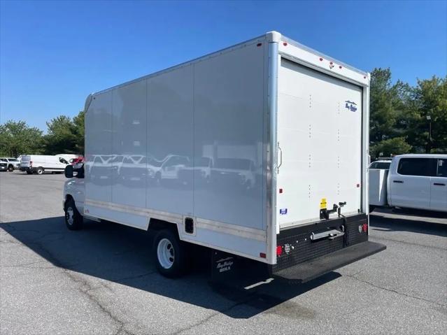 2027 Ford E-Series Cutaway E-350