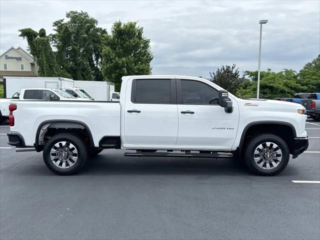 2025 Chevrolet Silverado 2500HD 4WD Crew Cab Standard Bed Custom