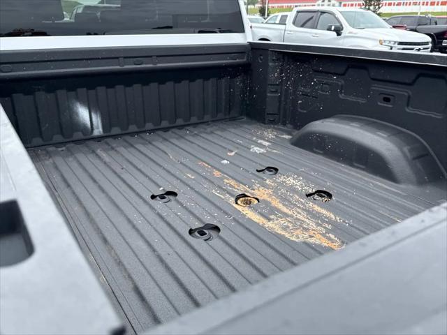 2025 Chevrolet Silverado 2500HD 4WD Crew Cab Standard Bed Custom