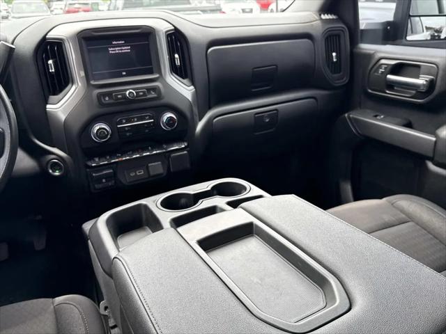2025 Chevrolet Silverado 2500HD 4WD Crew Cab Standard Bed Custom