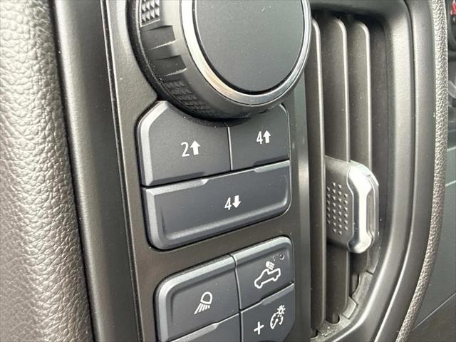 2025 Chevrolet Silverado 2500HD 4WD Crew Cab Standard Bed Custom