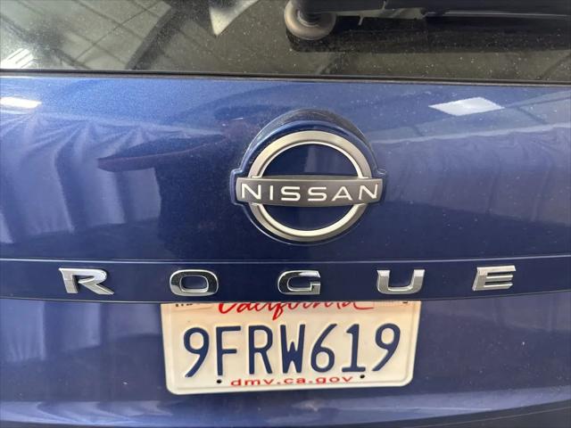 2023 Nissan Rogue SV FWD