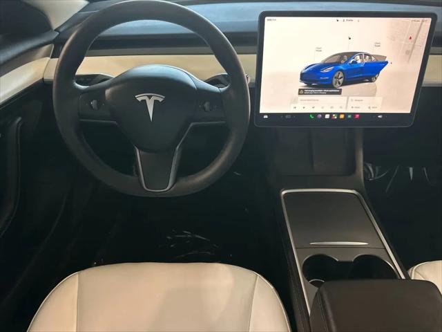 2022 Tesla Model 3 Rear-Wheel Drive