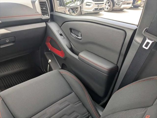 2023 Nissan Frontier Crew Cab PRO-4X 4x4
