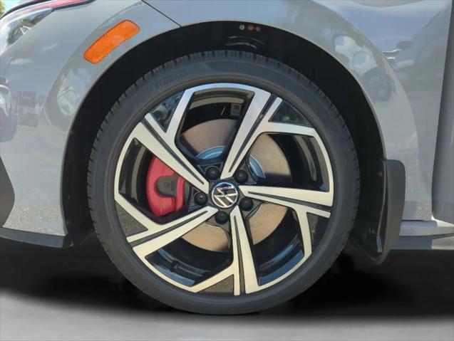 2026 Volkswagen Golf GTI SE