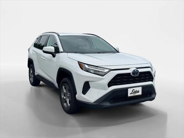 2022 Toyota RAV4 Hybrid XLE