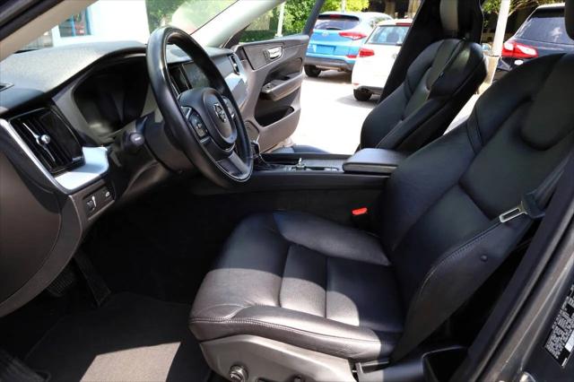 2018 Volvo XC60 T5 Momentum