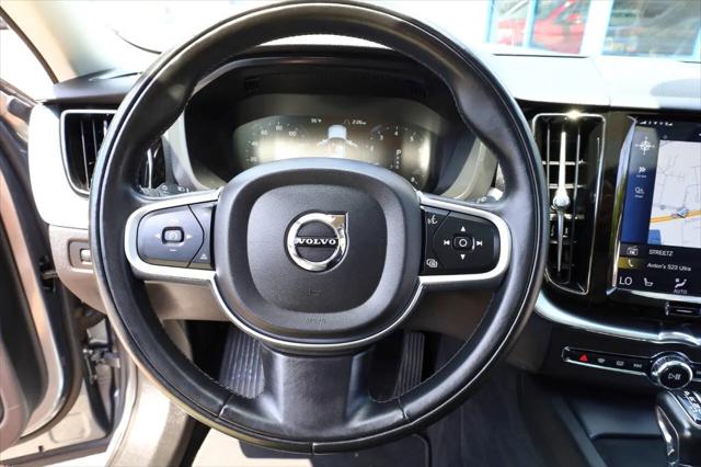 2018 Volvo XC60 T5 Momentum