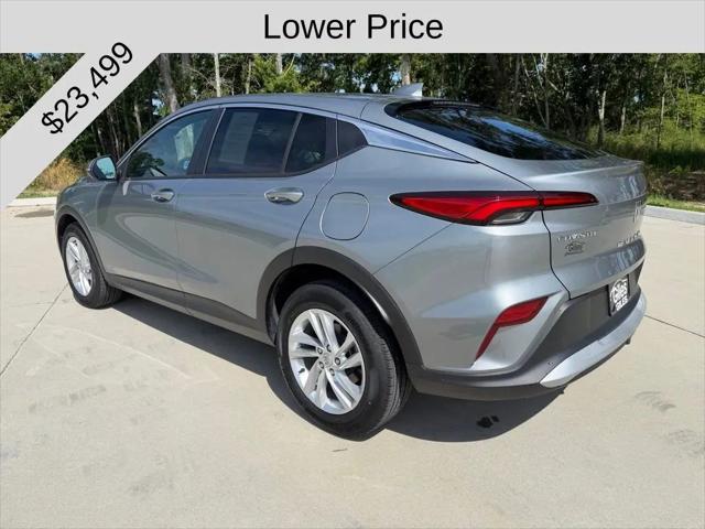 2024 Buick NV Preferred FWD