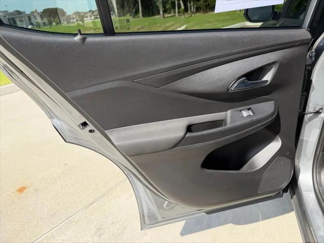 2024 Buick NV Preferred FWD