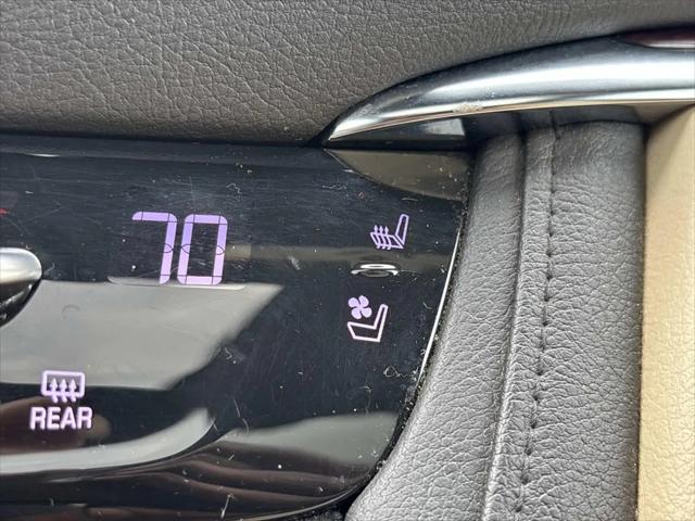 2017 Cadillac XT5 Premium Luxury