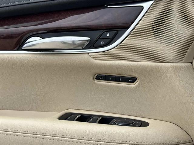 2017 Cadillac XT5 Premium Luxury
