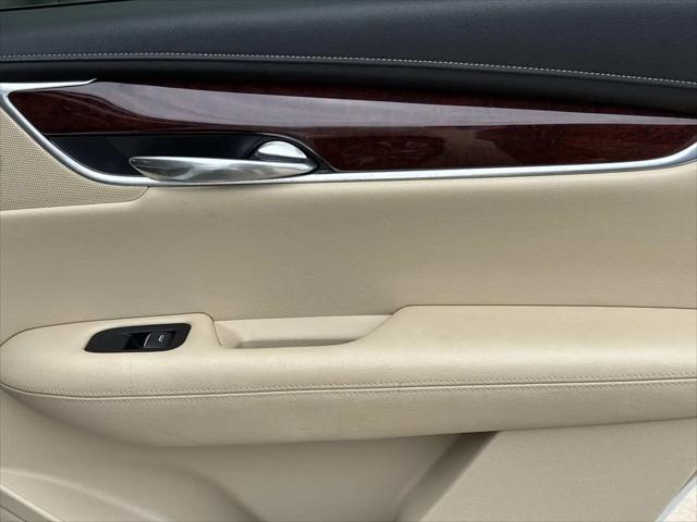 2017 Cadillac XT5 Premium Luxury