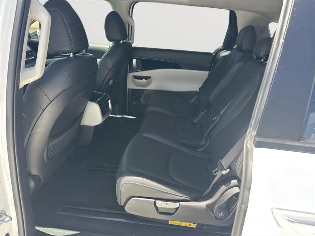 2024 Kia Carnival MPV EX