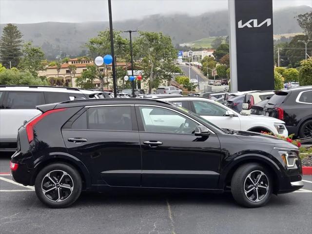 2023 Kia Niro SX