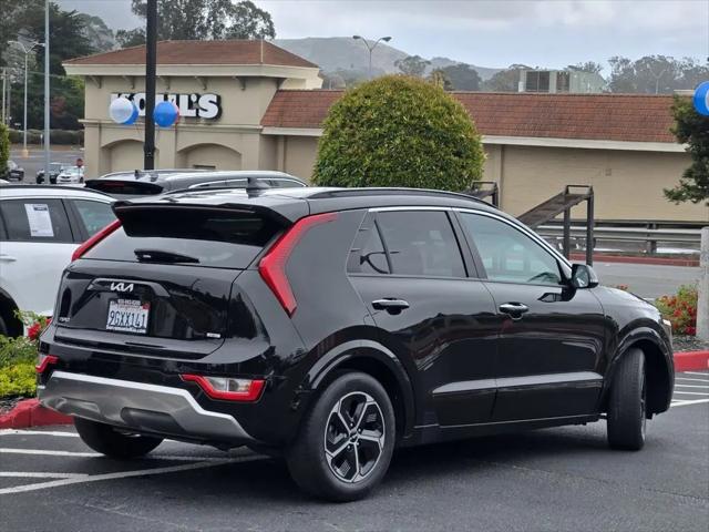 2023 Kia Niro SX