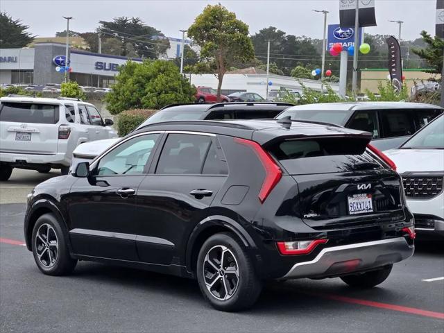2023 Kia Niro SX