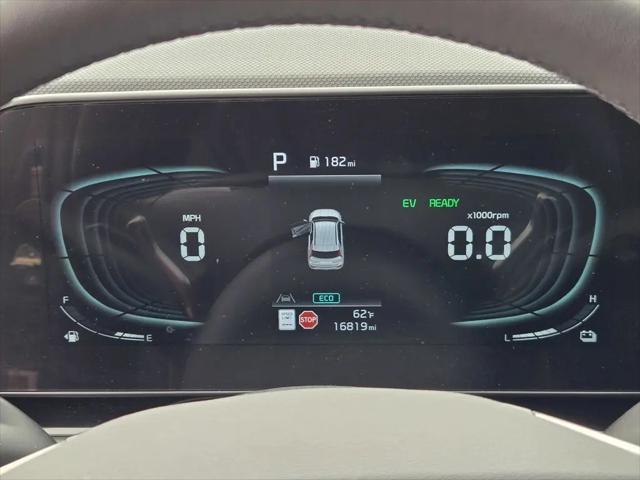 2023 Kia Niro SX