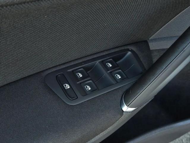 2018 Volkswagen Golf GTI 2.0T SE