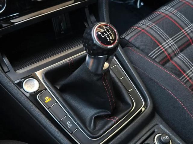 2018 Volkswagen Golf GTI 2.0T SE